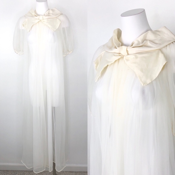 Vintage Other - Vintage 50s 60s Rogers | Sheer Bow Nightgown Robe